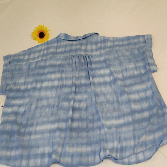 Calvin Klein. Blue Tie-Dye women's shirt - Picture 2 of 10